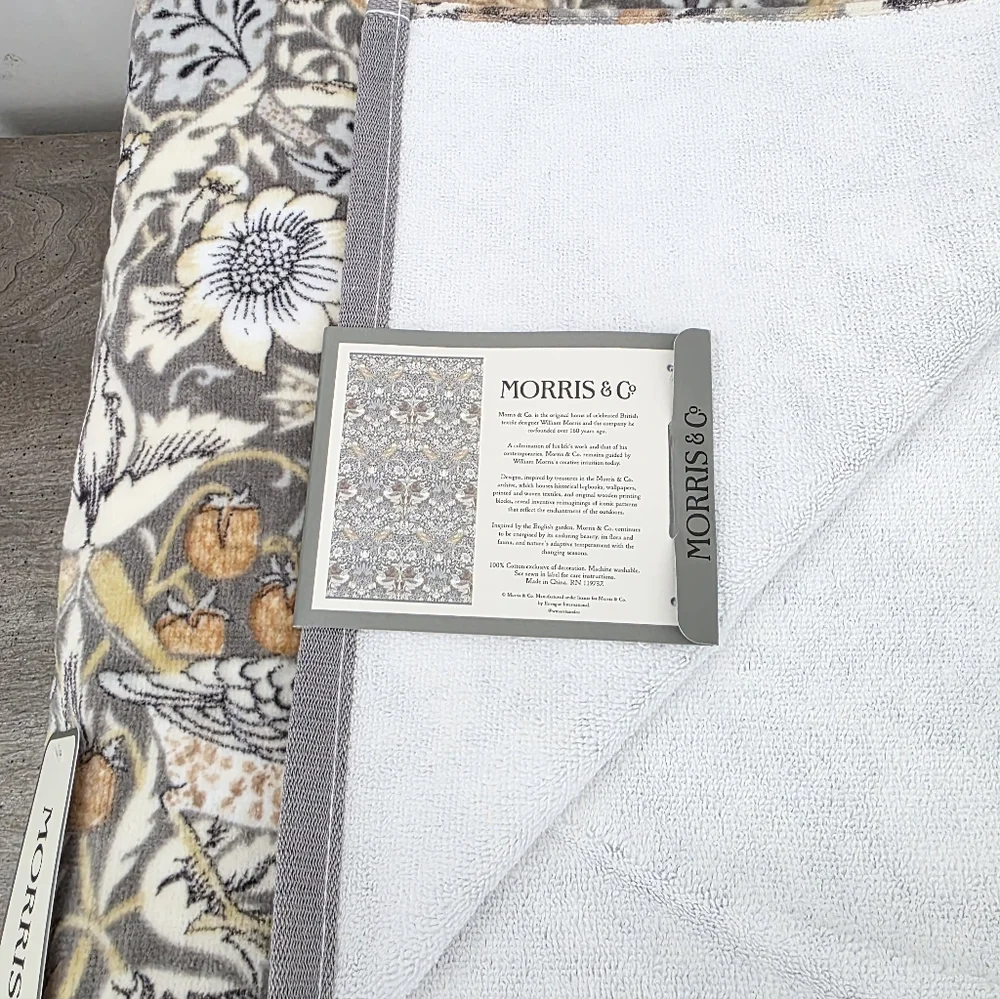 Set of 3 William Morris & Co Velour Strawberry Thief Towels - 3 bath towels